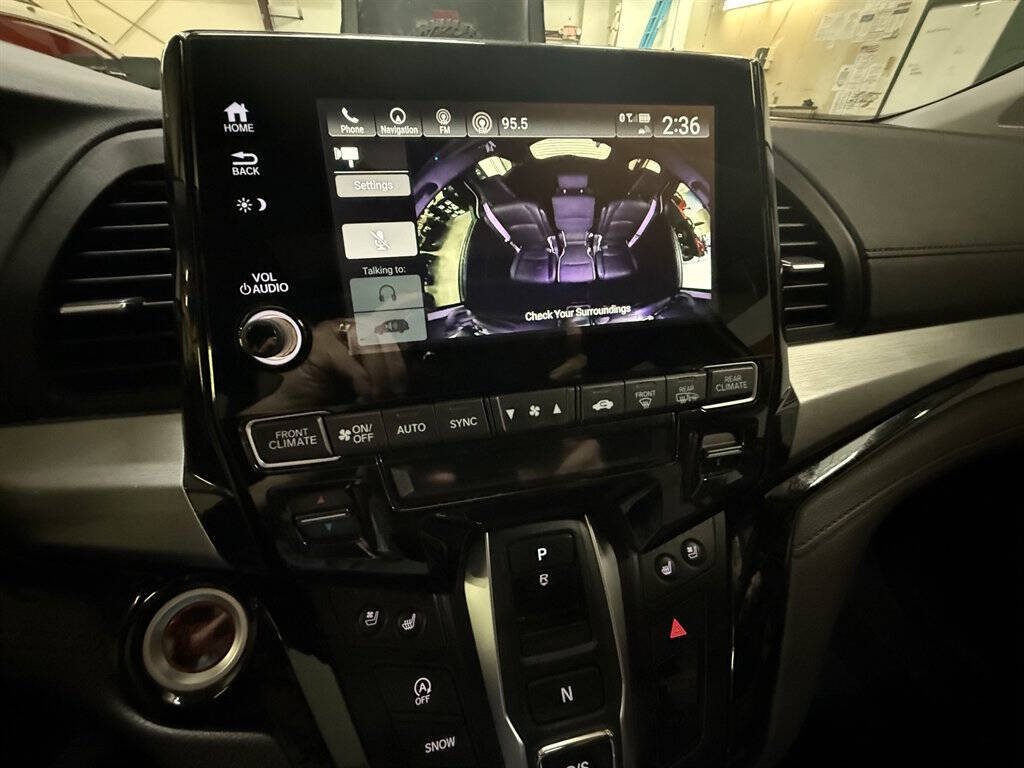 2018 Honda Odyssey Image 14