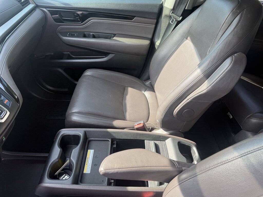 2018 Honda Odyssey Image 17
