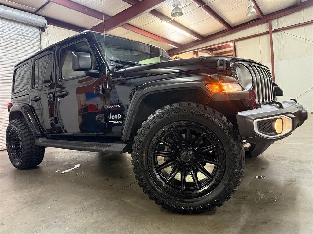 2018 Jeep Wrangler Unlimited Image 2