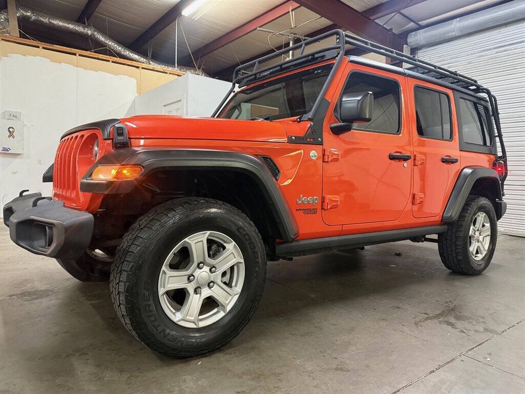 2018 Jeep Wrangler Unlimited Image 2
