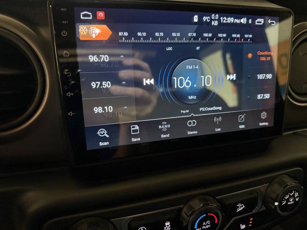 2018 Jeep Wrangler Unlimited Image 13