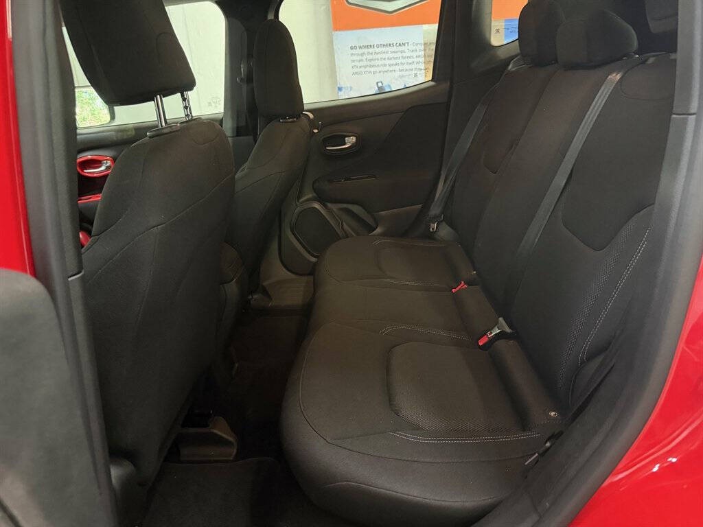 2021 Jeep Renegade Image 13