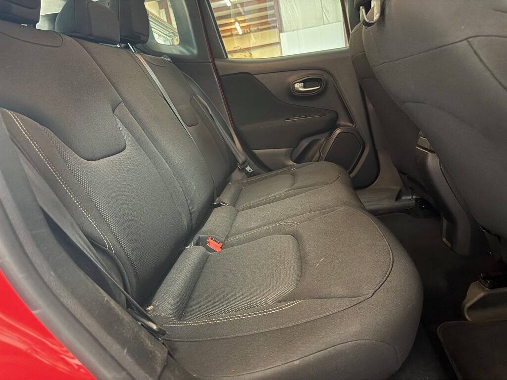 2021 Jeep Renegade Image 15