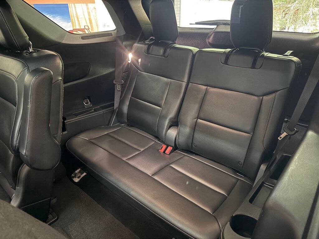 2020 Ford Explorer Image 16