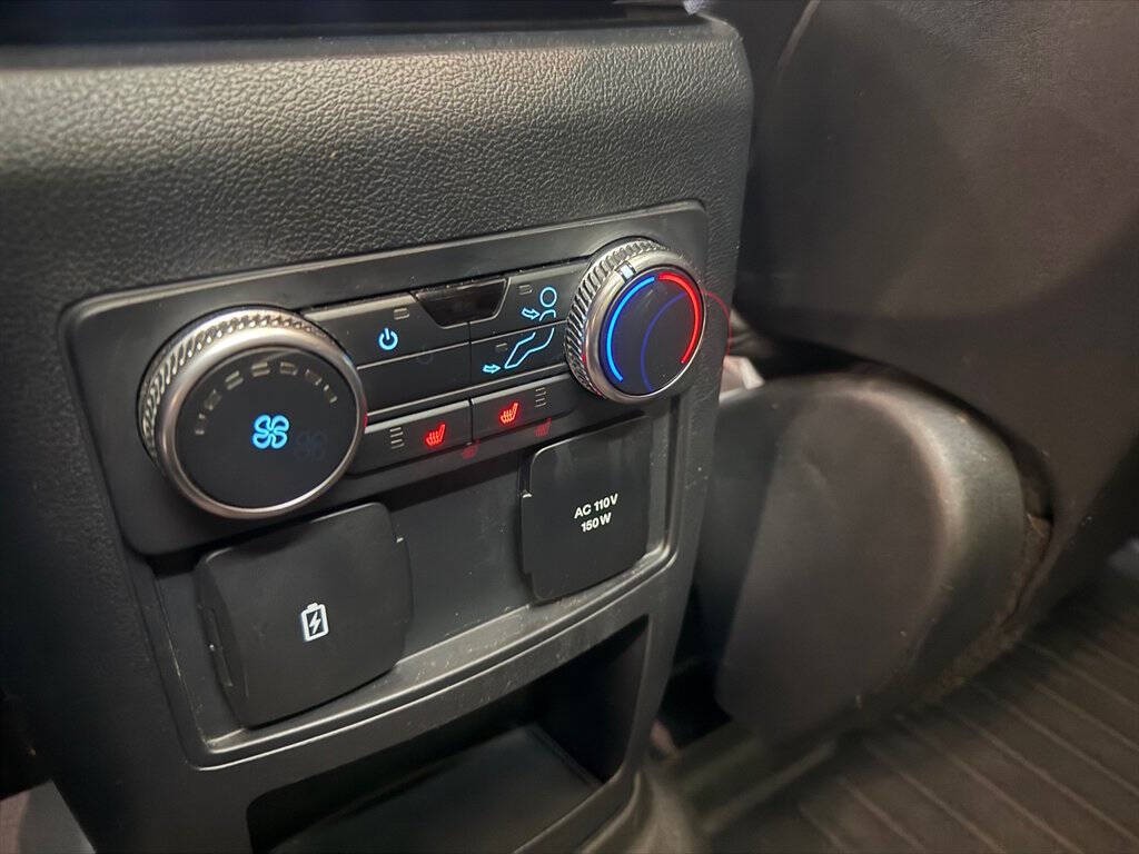 2020 Ford Explorer Image 17