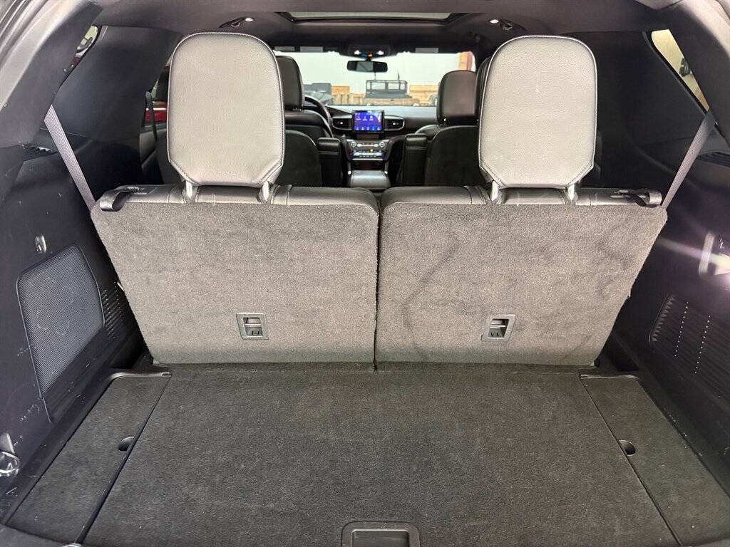 2020 Ford Explorer Image 18