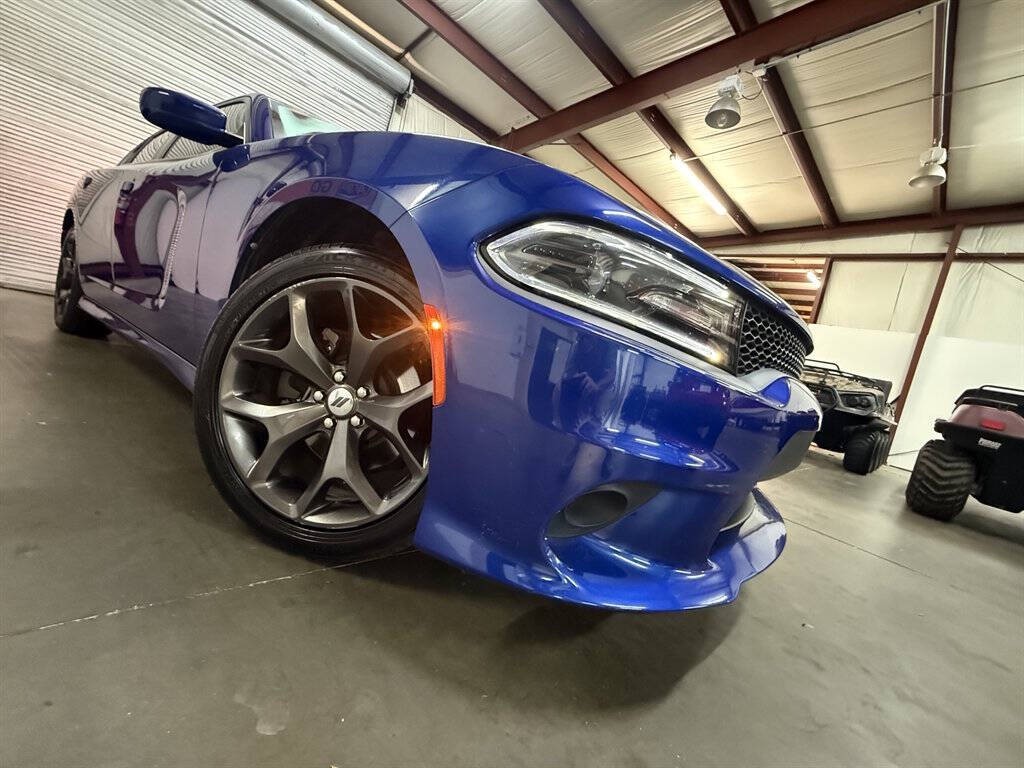 2018 Dodge Charger Image 2