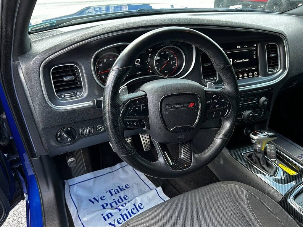 2018 Dodge Charger Image 16