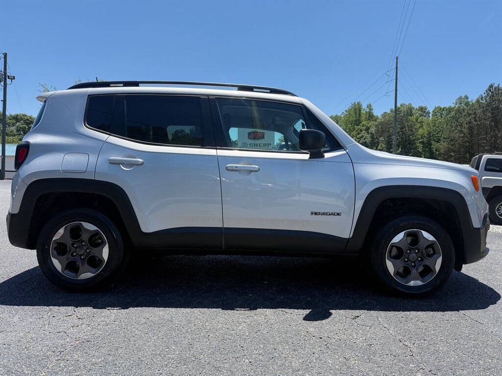 2018 Jeep Renegade Image 17