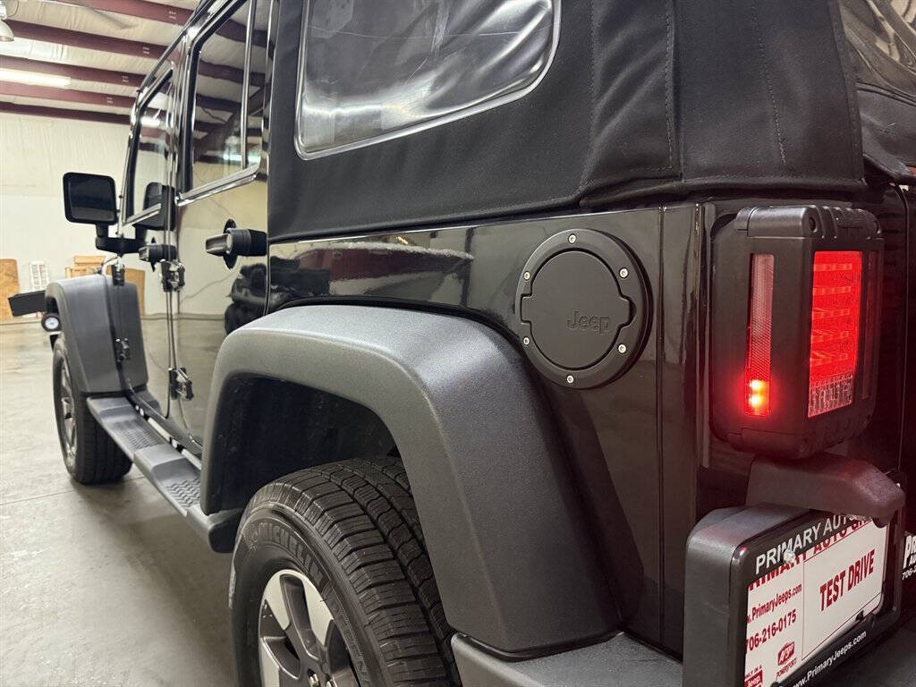 2015 Jeep Wrangler Unlimited Image 11