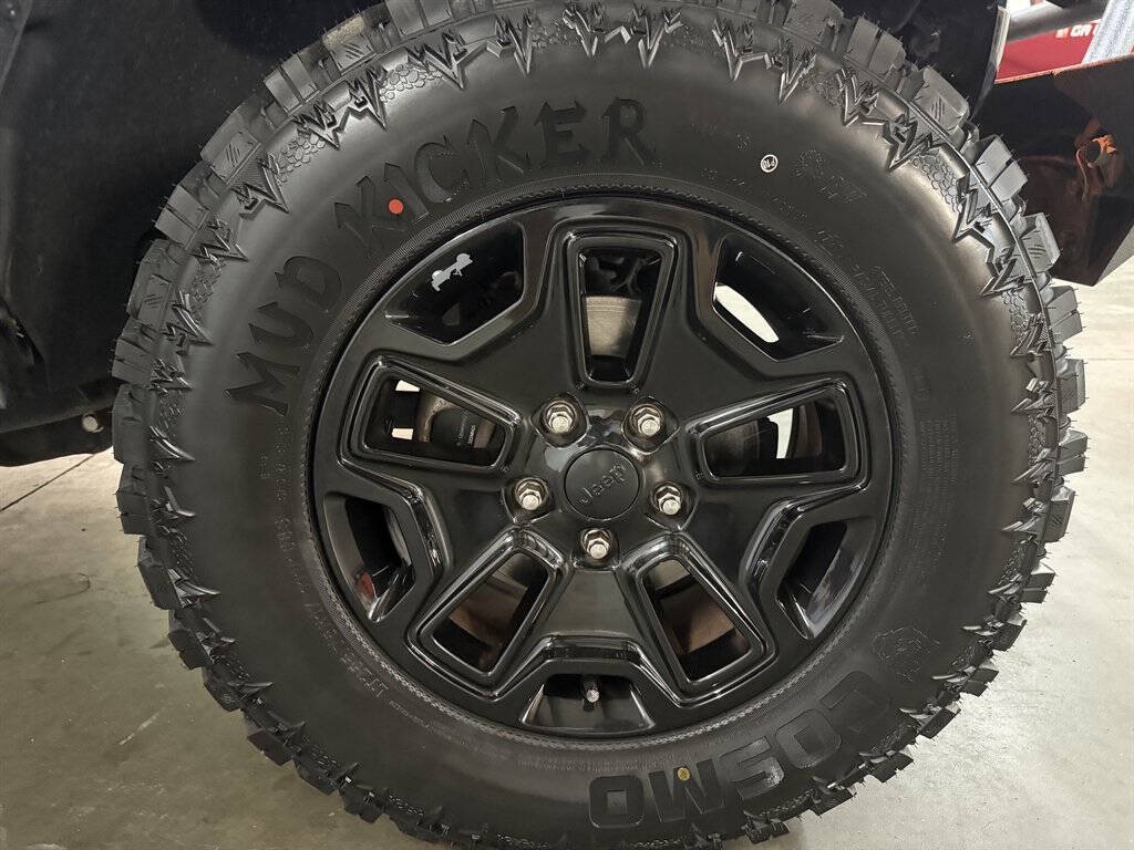 2016 Jeep Wrangler Image 9
