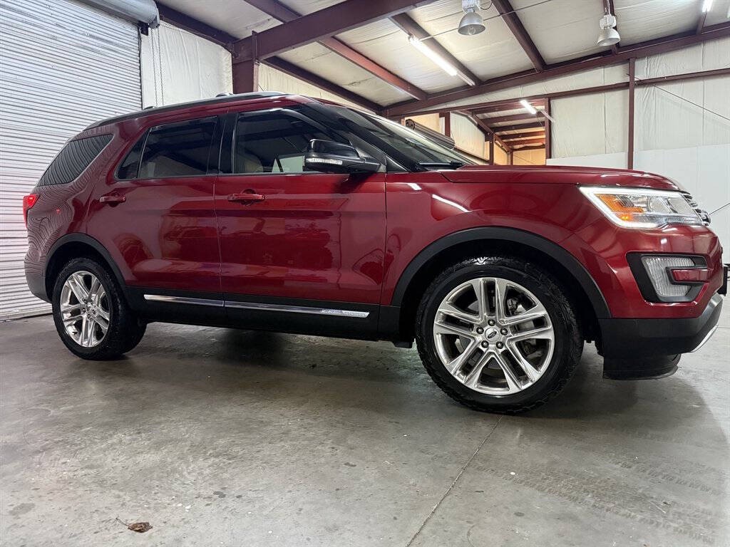 2017 Ford Explorer Image 7