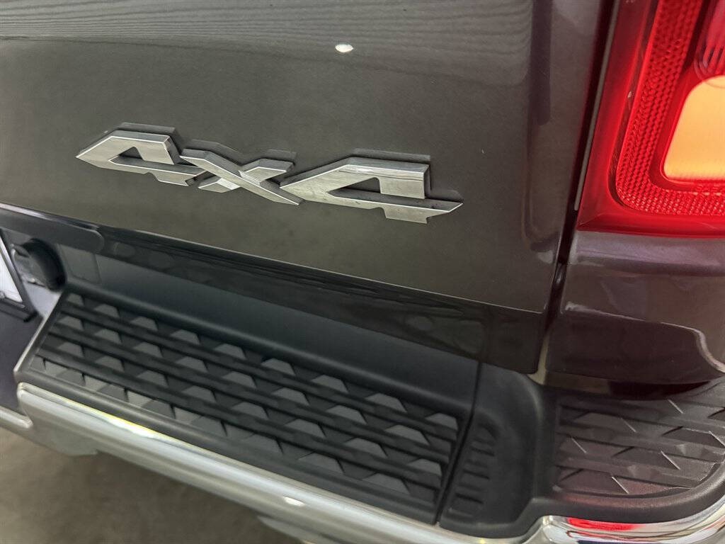 2023 RAM 1500 Image 16