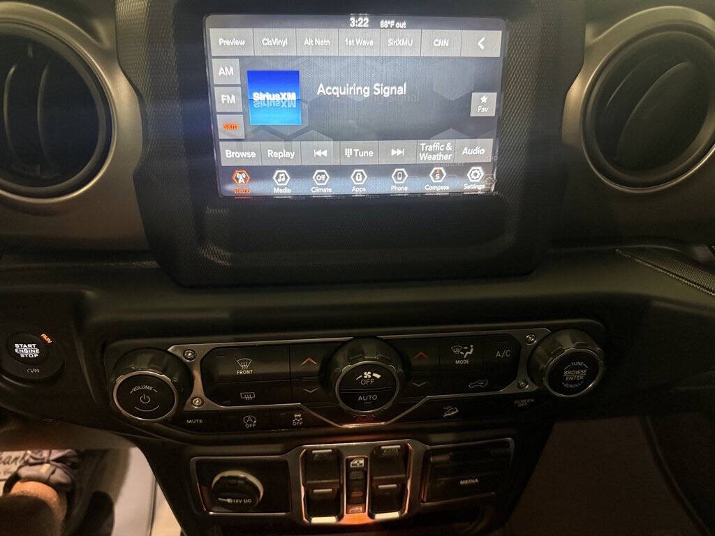2019 Jeep Wrangler Unlimited Image 17