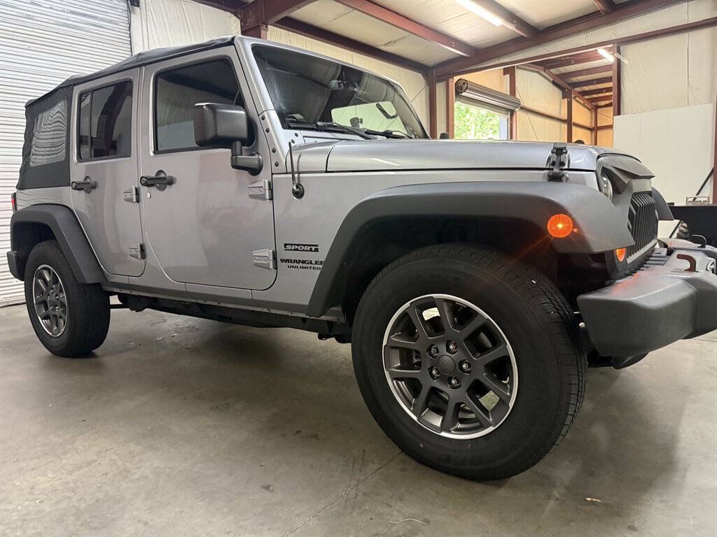2017 Jeep Wrangler Unlimited Image 6