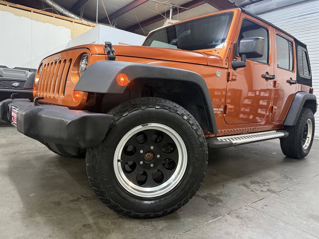 2011 Jeep Wrangler Unlimited Image 4
