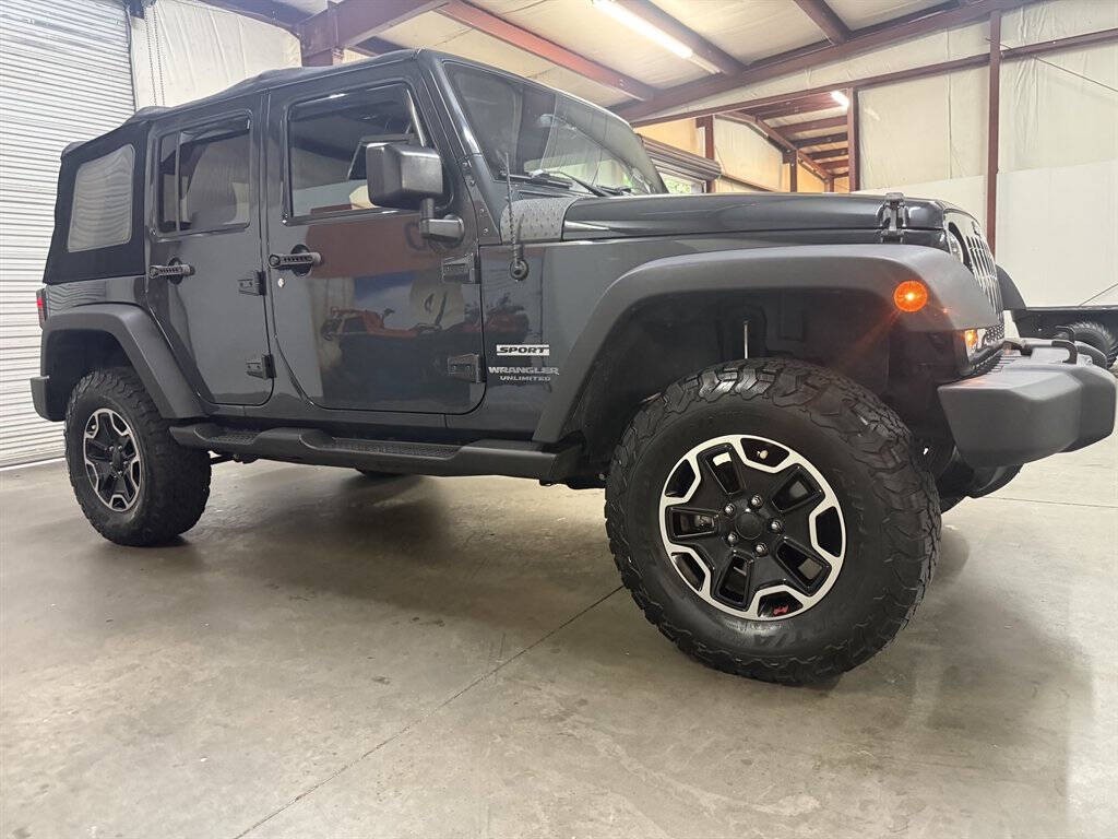 2017 Jeep Wrangler Unlimited Image 5