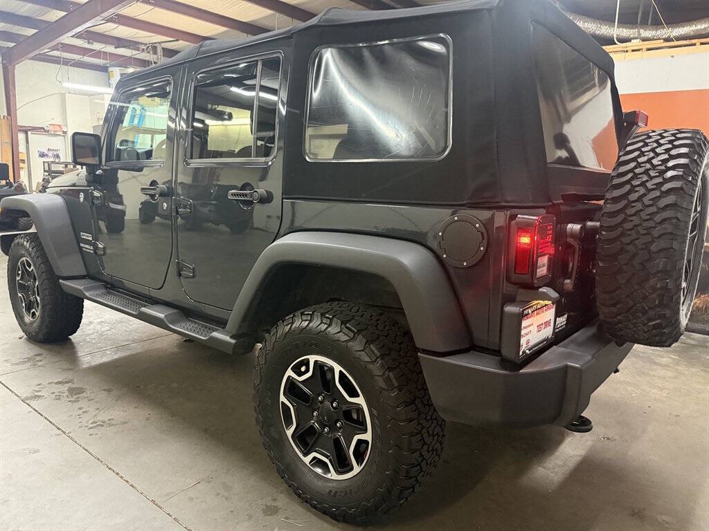 2017 Jeep Wrangler Unlimited Image 9