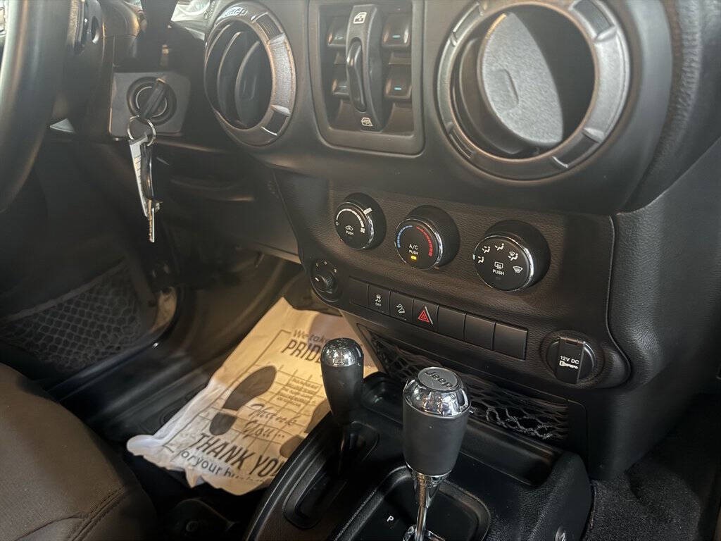 2017 Jeep Wrangler Unlimited Image 17