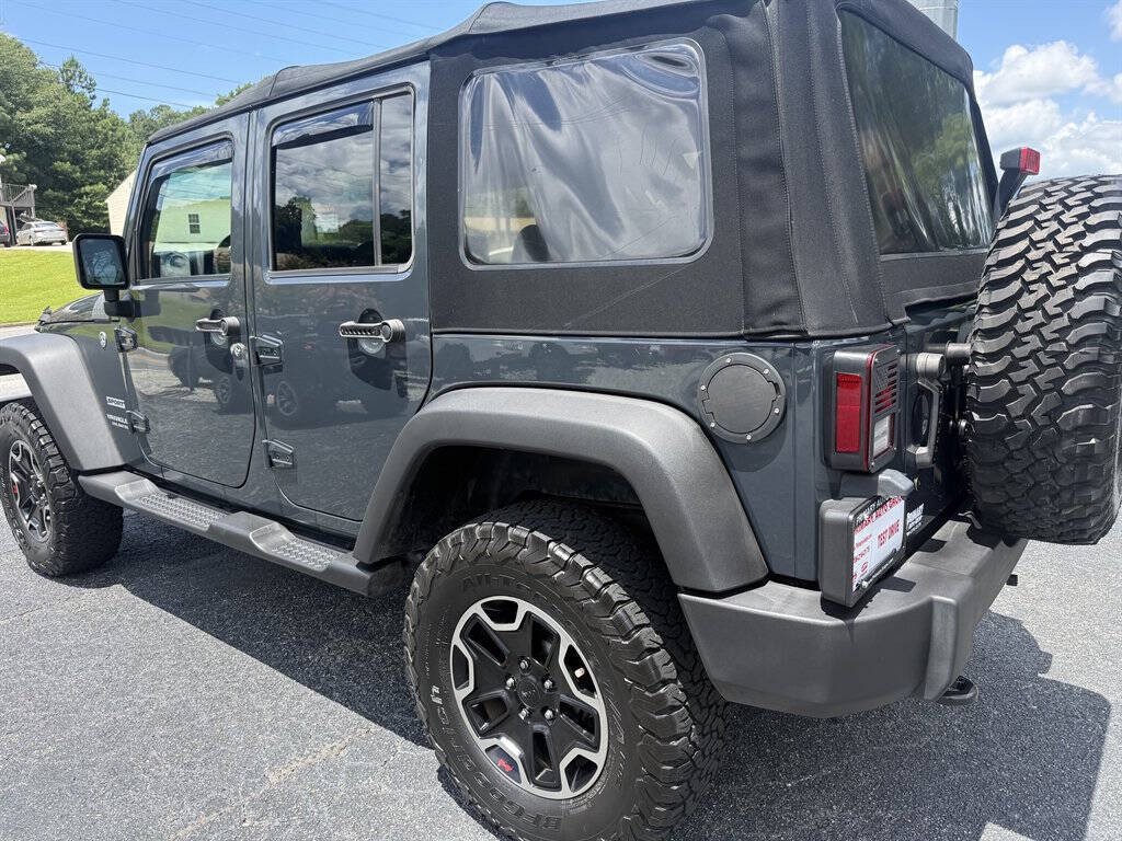 2017 Jeep Wrangler Unlimited Image 25