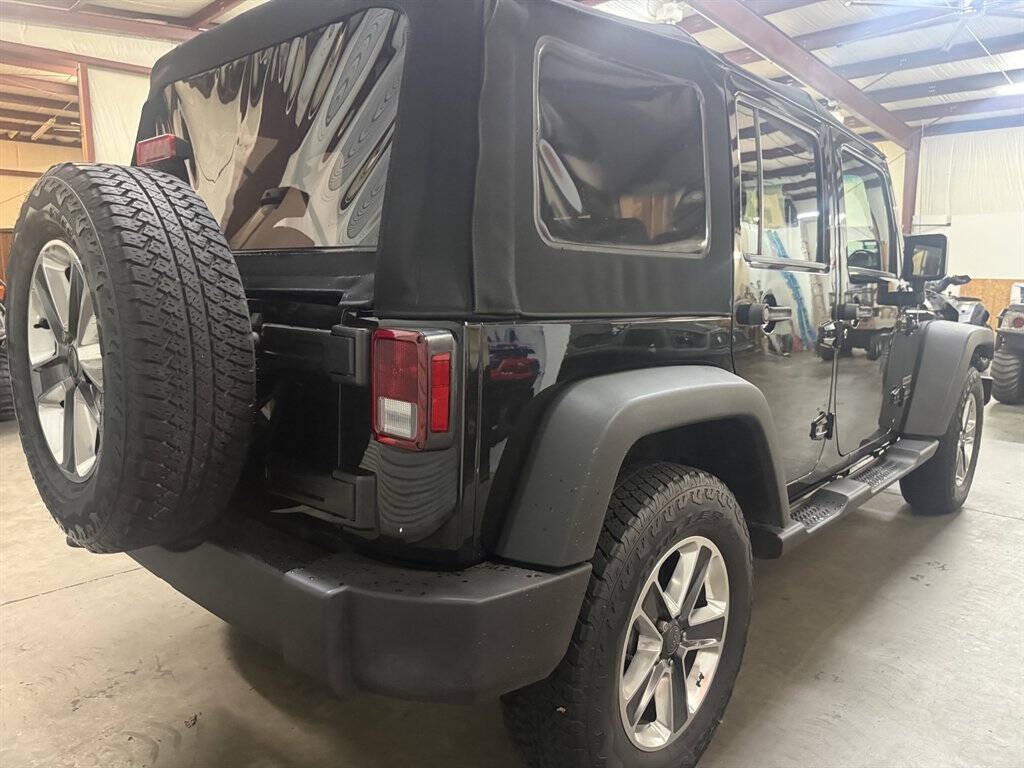 2017 Jeep Wrangler Unlimited Image 3