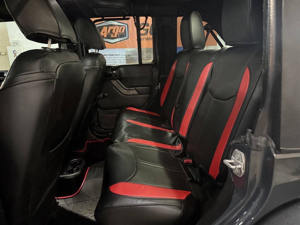 2016 Jeep Wrangler Unlimited Image 18