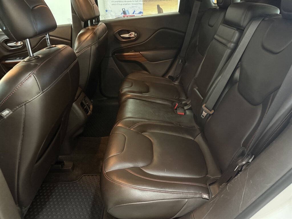 2016 Jeep Cherokee Image 21