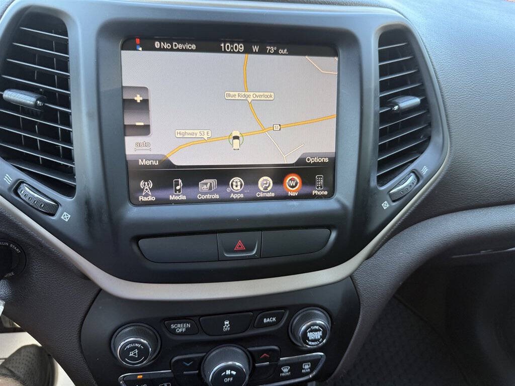2016 Jeep Cherokee Image 32