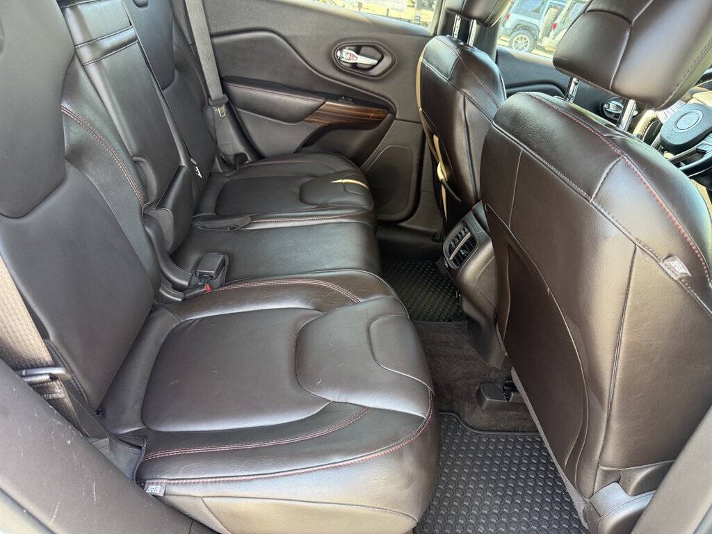 2016 Jeep Cherokee Image 48
