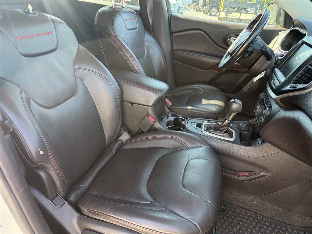2016 Jeep Cherokee Image 49