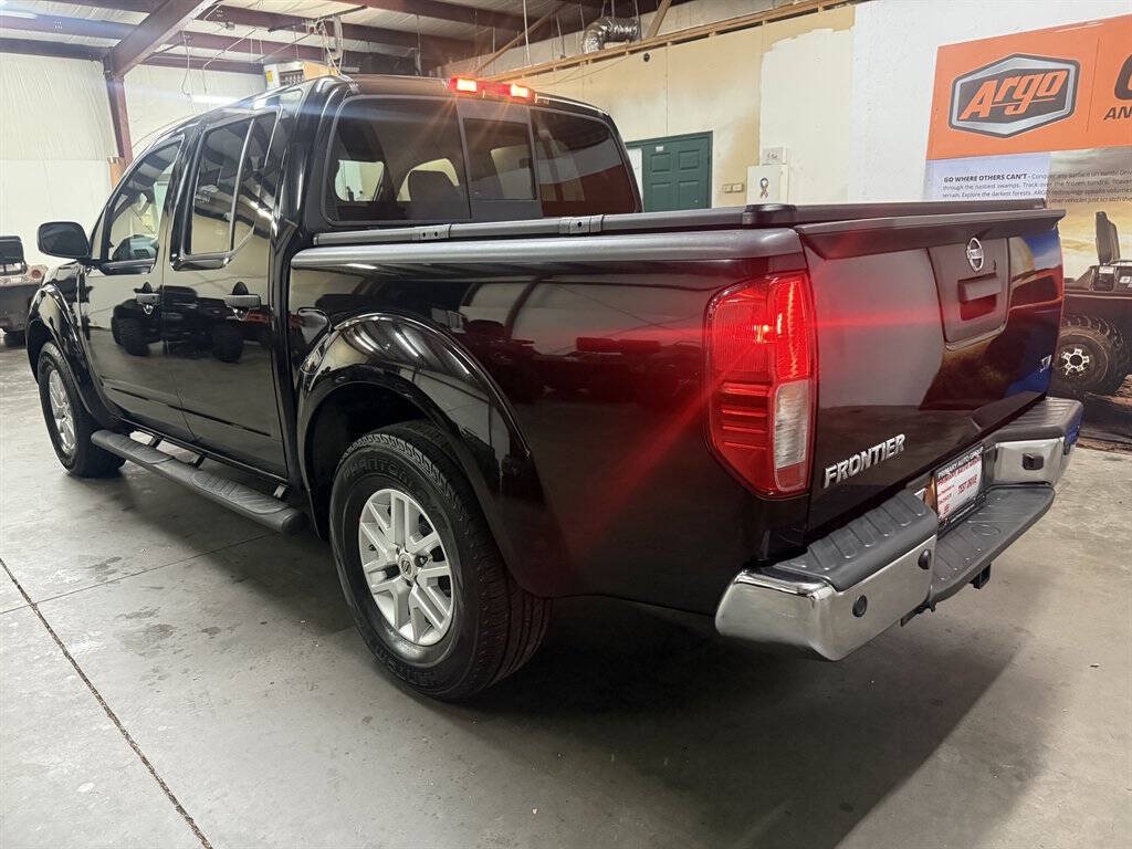 2016 Nissan Frontier Image 4