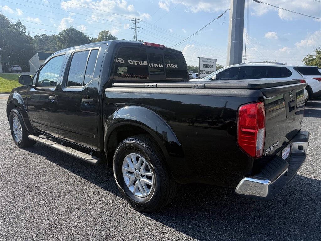 2016 Nissan Frontier Image 21