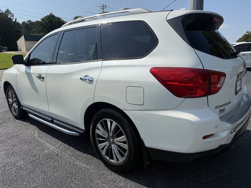 2020 Nissan Pathfinder Image 29