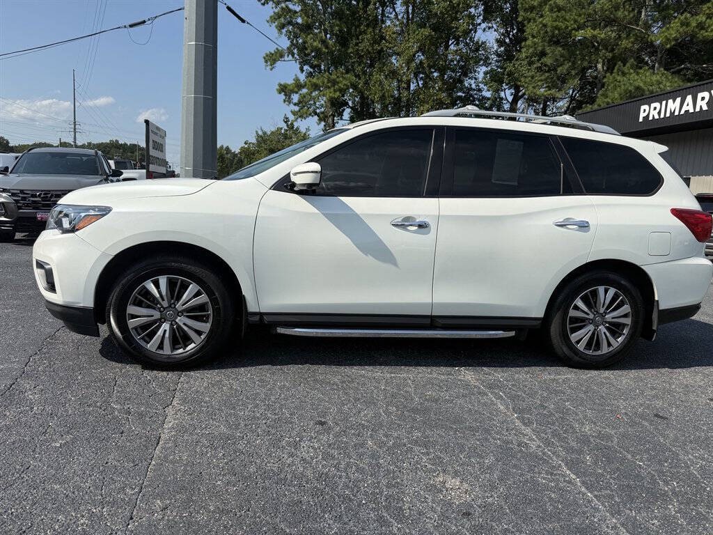 2020 Nissan Pathfinder Image 30