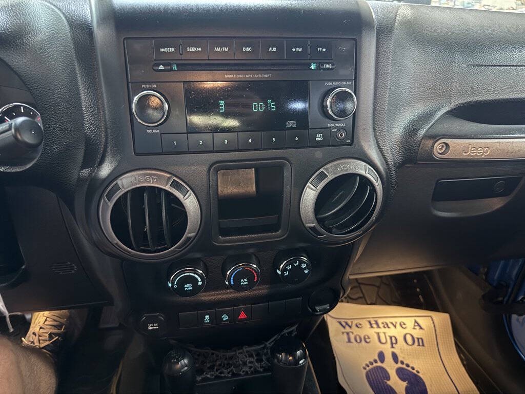 2015 Jeep Wrangler Unlimited Image 11