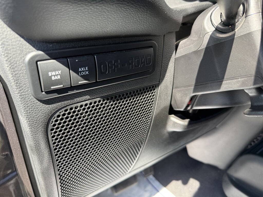 2018 Jeep Wrangler Image 40