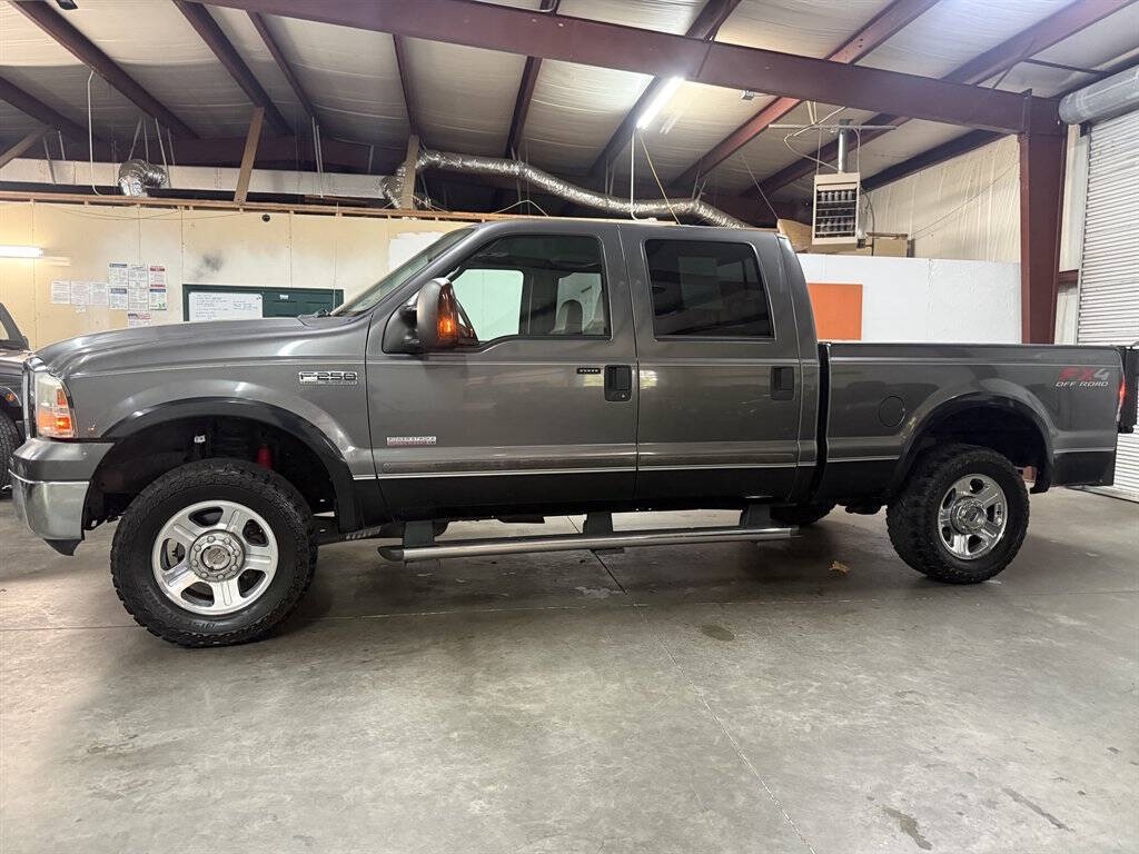 2005 Ford F-250 Image 11