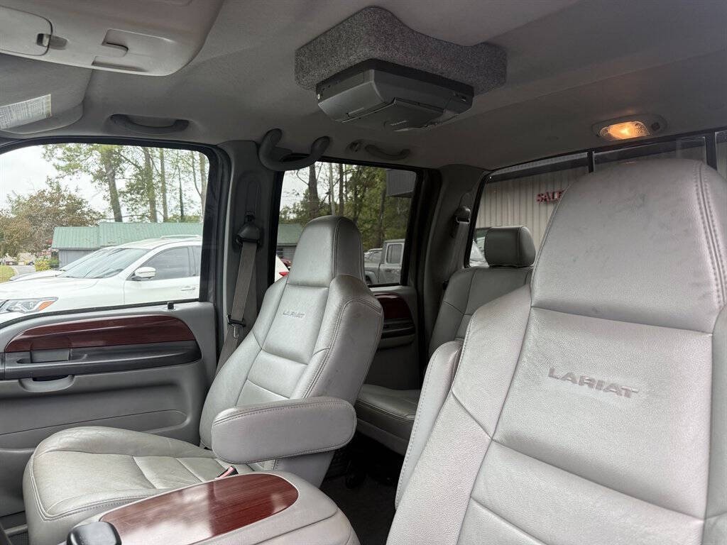 2005 Ford F-250 Image 16