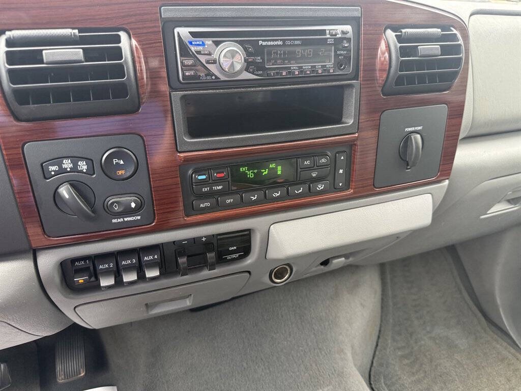 2005 Ford F-250 Image 17