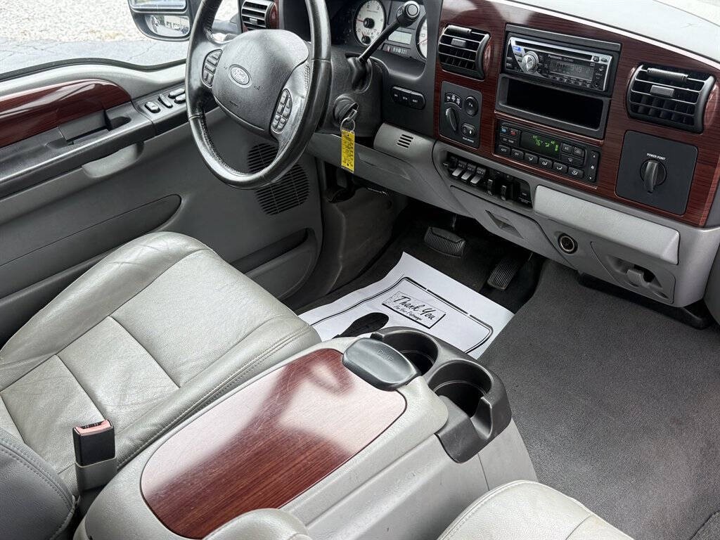 2005 Ford F-250 Image 23