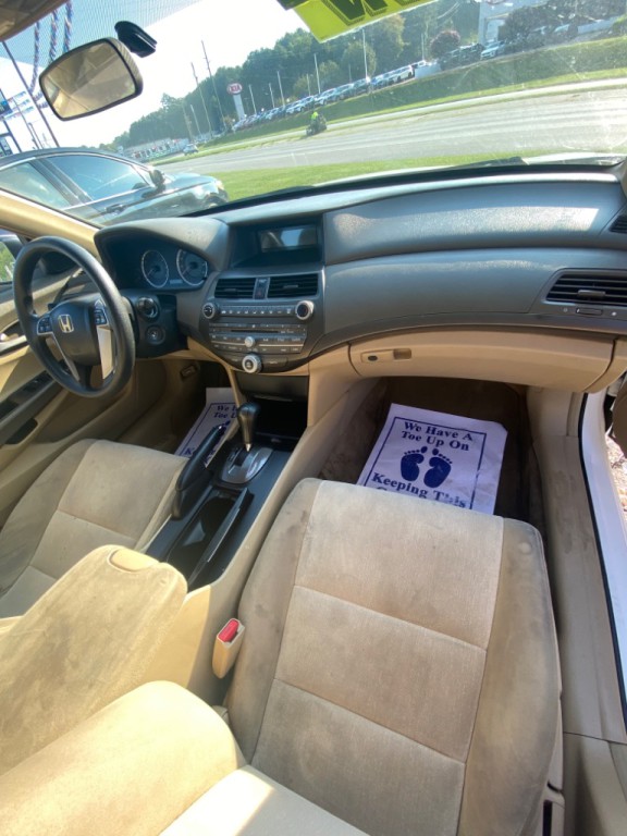 2009 Honda Accord Image 6