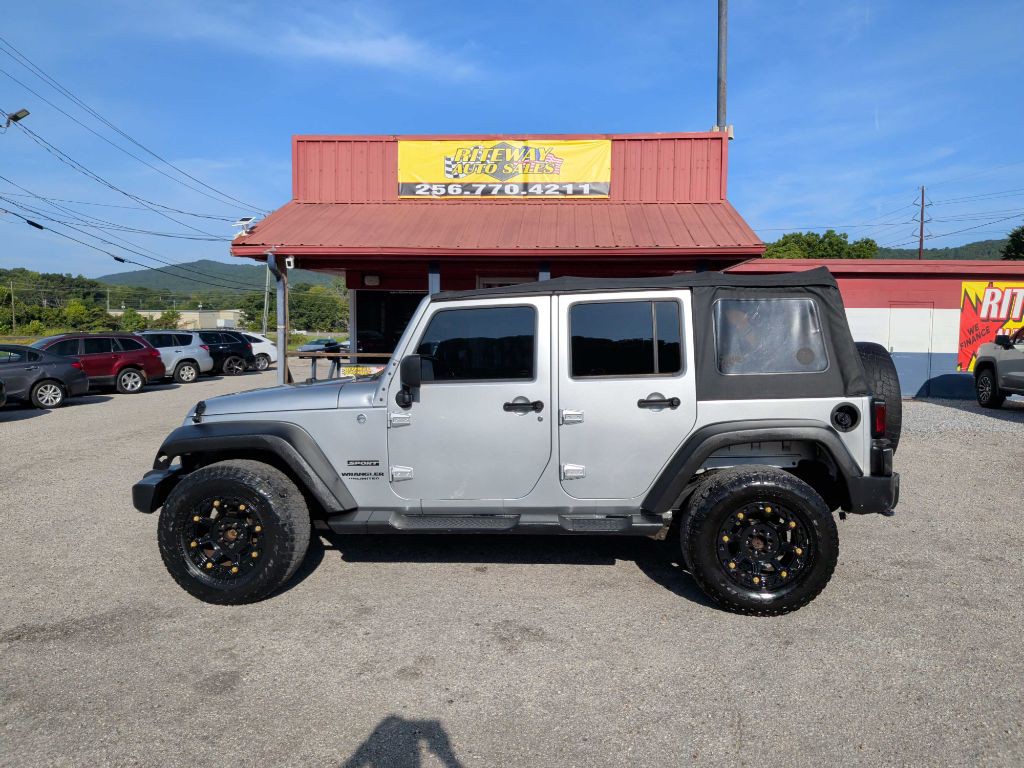 2012 Jeep Wrangler Unlimited Image 4