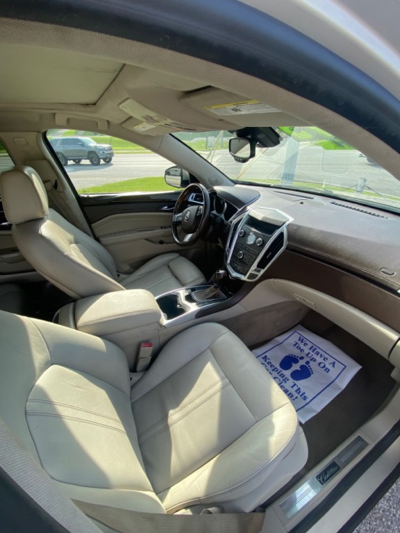 2011 Cadillac SRX Image 6