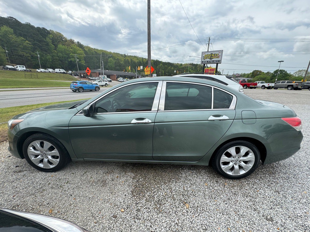 2009 Honda Accord Image 1