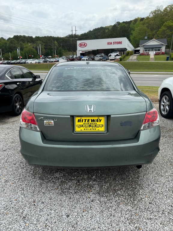 2009 Honda Accord Image 2