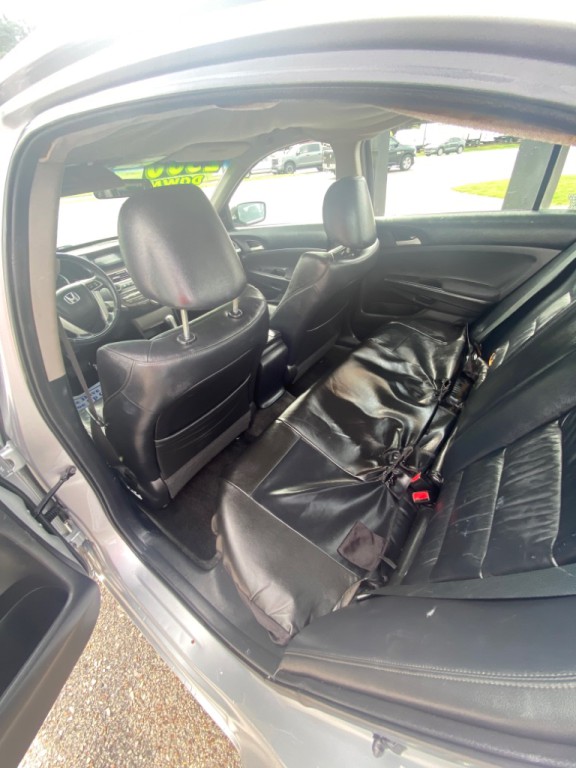 2011 Honda Accord Image 9