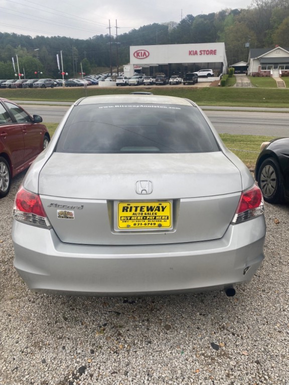 2010 Honda Accord Image 2