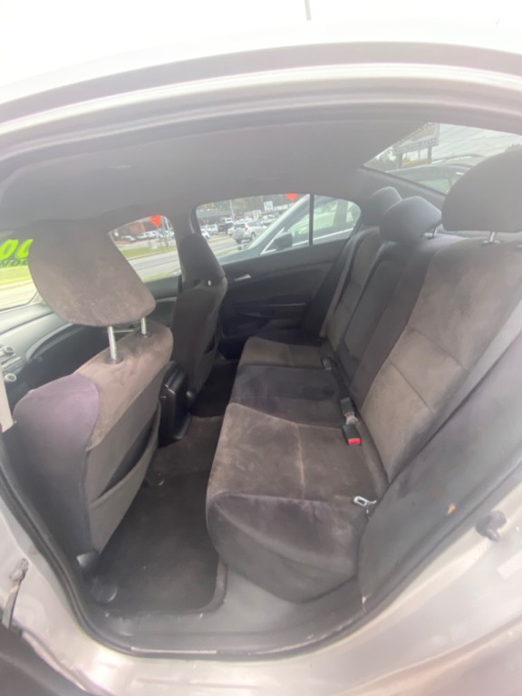 2010 Honda Accord Image 7