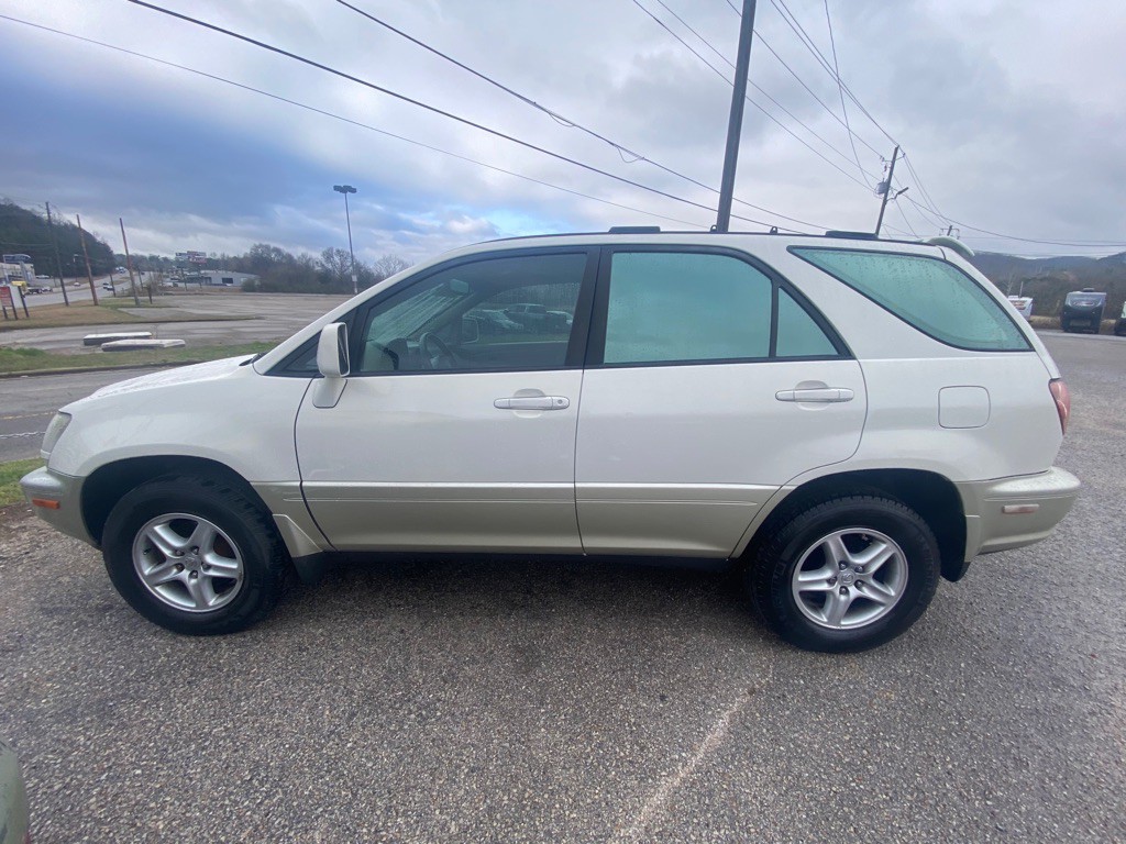 1999 Lexus RX Image 1