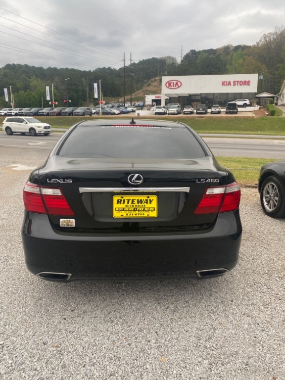 2007 Lexus LS Image 2